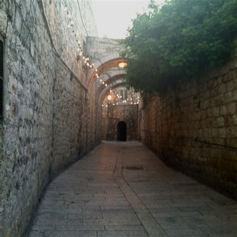 Alley in the Old City Yerushalayim | Old city, City, Old things