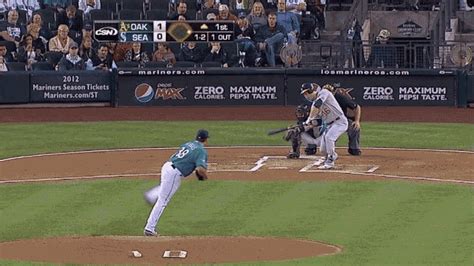 15 Hilarious Strikeout Moves by Major League Umpires » TwistedSifter