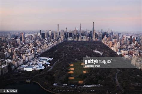 Dawn breaks over Manhattan as the city struggles to contain the... News ...