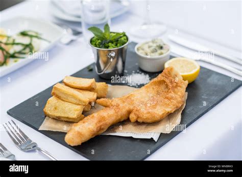 Tartare sauce hi-res stock photography and images - Alamy