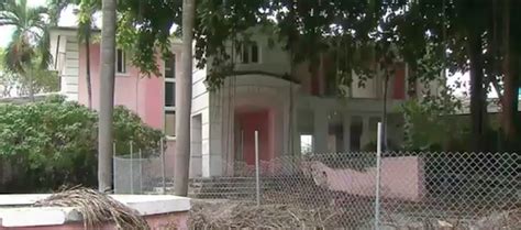 Pablo Escobar’s Pink Miami Beach Mansion Demolished | The Source