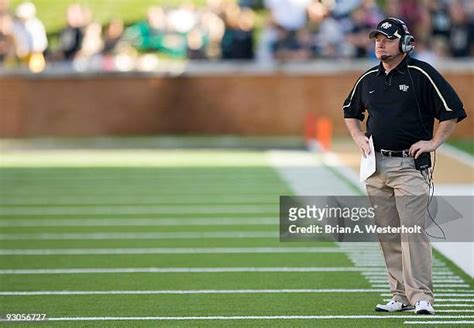 178 Jim Grobe Wake Forest Stock Photos, High-Res Pictures, and Images ...