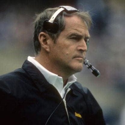 Past Steelers Reunite For Debut of Chuck Noll Biography | Pittsburgh Magazine