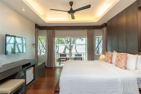 Deluxe Beachfront – Koh Chang Paradise Resort