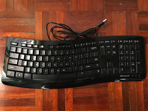 Microsoft Comfort Curve Keyboard 3000, Computers & Tech, Parts ...