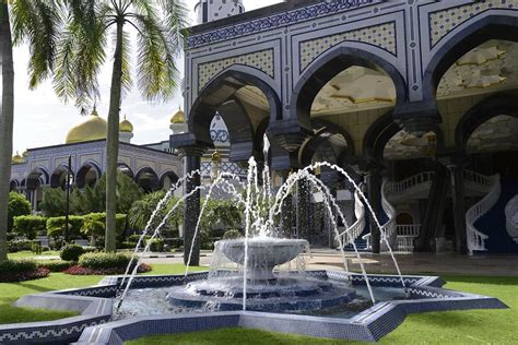 Jame' Asr Hassanil Bolkiah Mosque (6) | The Capital Bandar Seri Begawan ...