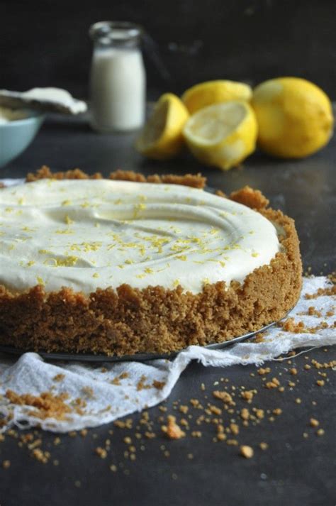 Suurlemoen Yoghurt Yskas Tert | Lemon recipes, Savoury cake, Sweet tarts