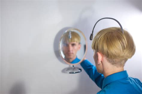 Neil Harbisson Interview – Part 6: Life as a Human Cyborg | Munsell ...