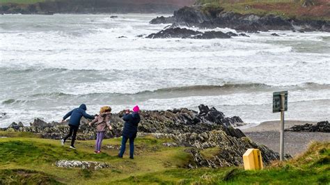 Met Eireann reveal storm names for 2023/24 season chosen in honour of ...