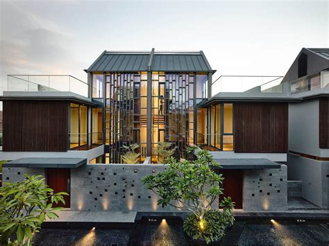 Gallery of Toh Crescent / Hyla Architects - 1 in 2020 | Facade architecture, Hotel architecture ...