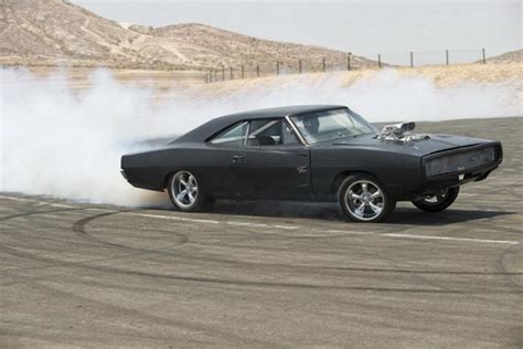 สอบถามเกี่ยวกับ Dodge Charger R/T รถของ โทเร็ทโต ใน the fast 1 - Pantip