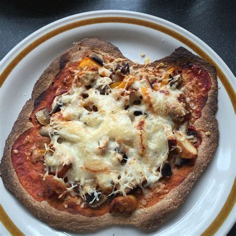 Slimming world Free pizza! 60g asda wholemeal bread mix (approx 65g of ...