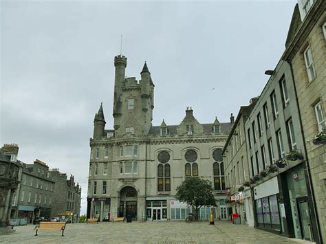 Salvation Army Citadel, Castlegate,... © Stephen Craven cc-by-sa/2.0 :: Geograph Britain and Ireland