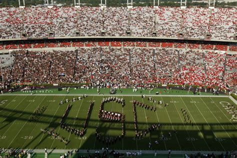 South Carolina Football: Decisions upcoming for college football start date