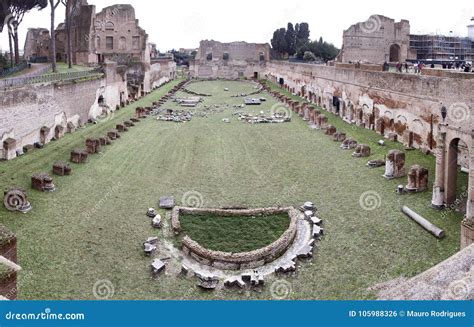 Palatino Ruins in Rome, Italy Stock Photo - Image of ruin, architecture ...