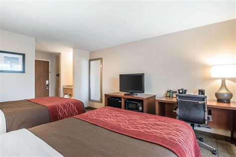 Comfort Inn Airport — Portland Hotels — Maine.com