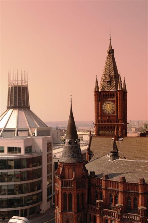 Beautiful Views of Liverpool City at University of Liverpool Campus