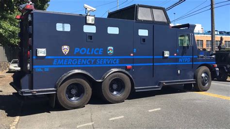 SUPERB NYPD EMERGENCY SERVICES SQUAD ARMORED RESPONSE VEHICLE IN ...