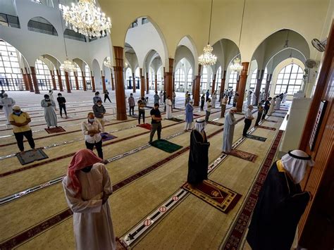 COVID-19 UAE: Places of worship open in the Emirates after months of closure | News-photos ...