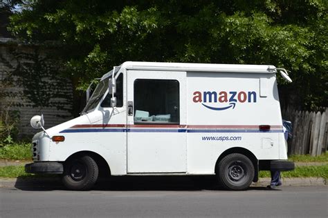 Amazon Should Acquire the US Postal Service—How It Could Work | Observer