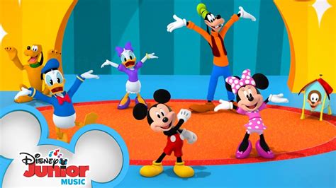 Wiggle Giggle Wiggle Music Video | Mickey Mouse Funhouse | @disneyjr ...