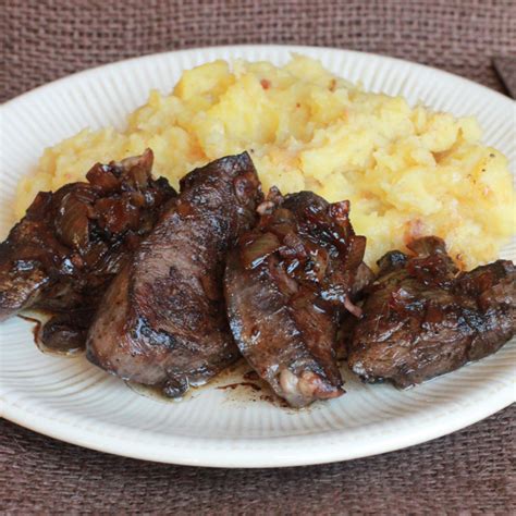 Venison Medallions with Balsamic Reduction - Frugal Bites