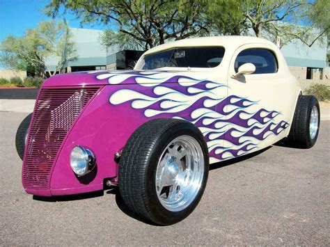 1937 FORD CUSTOM COUPE