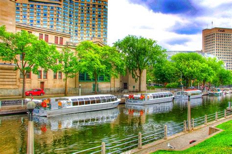 Canal Boat: Ottawa Rideau Canal Boat Tours