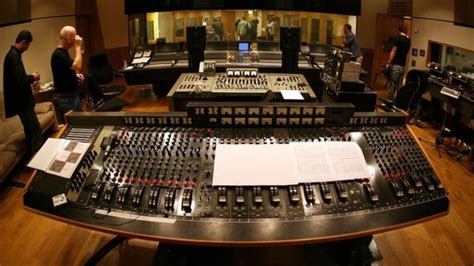 Abbey Road Studios gets planning permission to expand - BBC News