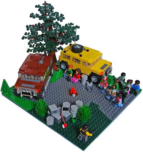 https://www.flickr.com/photos/47343879@N08/8287299808/sizes/l | Lego art, Zombie attack, Custom ...