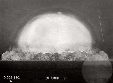 Vintage: First Atomic Bomb Tested (July 16, 1945) | MONOVISIONS