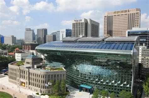 Seoul City Hall Turns into Hall of Culture | Be Korea-savvy