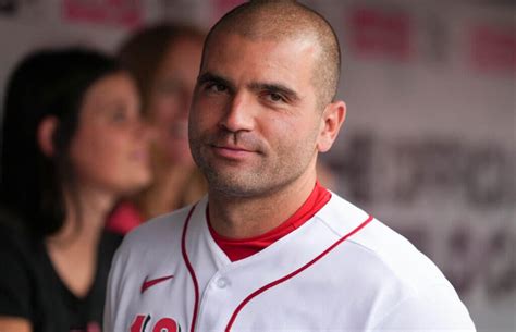 Joey Votto Facts: 15 Intriguing Insights into the Accomplished Baseball ...