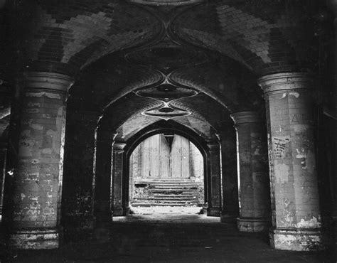 Crystal Palace Subway - History