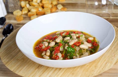 White Kidney Bean Soup - Cancer Nutrition Consortium