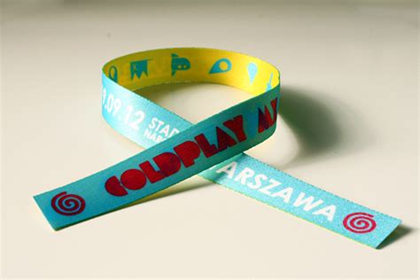 Wristbands Coldplay :: Behance