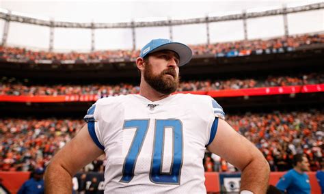 Lions re-sign OT Dan Skipper to practice squad