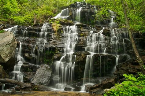 15 Amazing Waterfalls in South Carolina - The Crazy Tourist