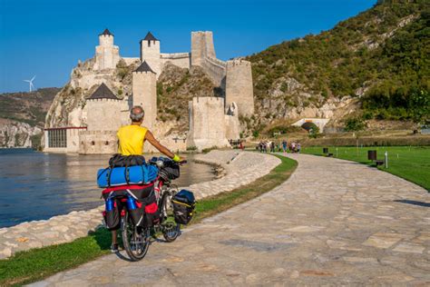 Cycling tourism: Atlantic-Black Sea cycle route - EuroVelo - EuroVelo