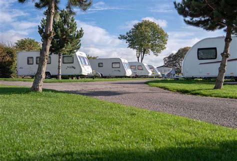 Best Caravan Sites, Glamping & Camping in the Peak District