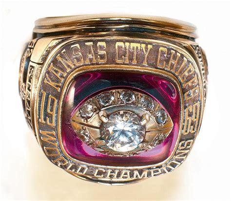 Super Bowl Rings: Photos of Every Design in NFL History - Sports ...