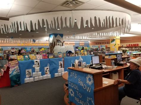 Scholastic Book Fair | Navideño