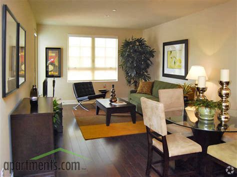 The Americana at Brand Luxury Apartments Rentals - Glendale, CA ...