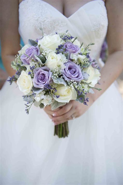 White And Purple Wedding Bouquets | Flower bouquet wedding, Purple wedding bouquets, Rose ...