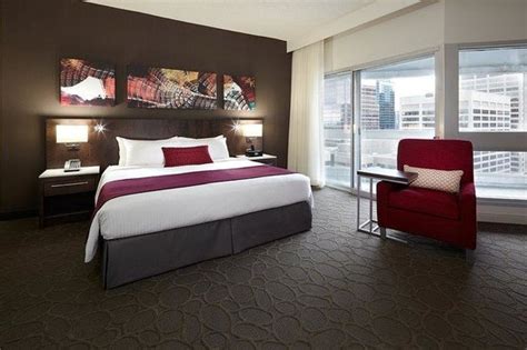 Delta Montreal Hotel (Montreal): What to Know BEFORE You Bring Your Family