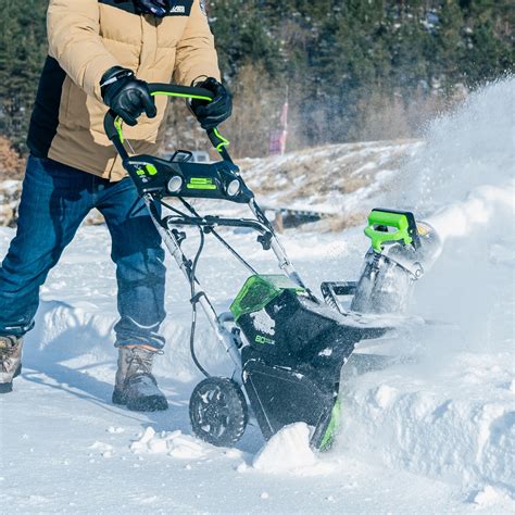 Greenworks Pro 80-Volt 20-in Single-stage Brushless Cordless Electric Snow Blower (Tool Only ...