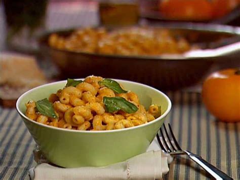 Yellow Tomato Sauce | Recipe | Yellow tomatoes, Food network recipes, Lamb pasta