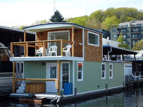 Gallery - Seattle Houseboat | House boats for sale, Floating house ...