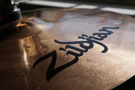 zildjian wallpaper - Google zoeken | Drums art, Musician art, Cymbals