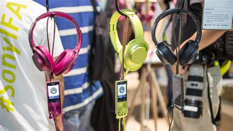 Sony unveils h.ear headphones and noise-cancelling Walkman (pictures ...